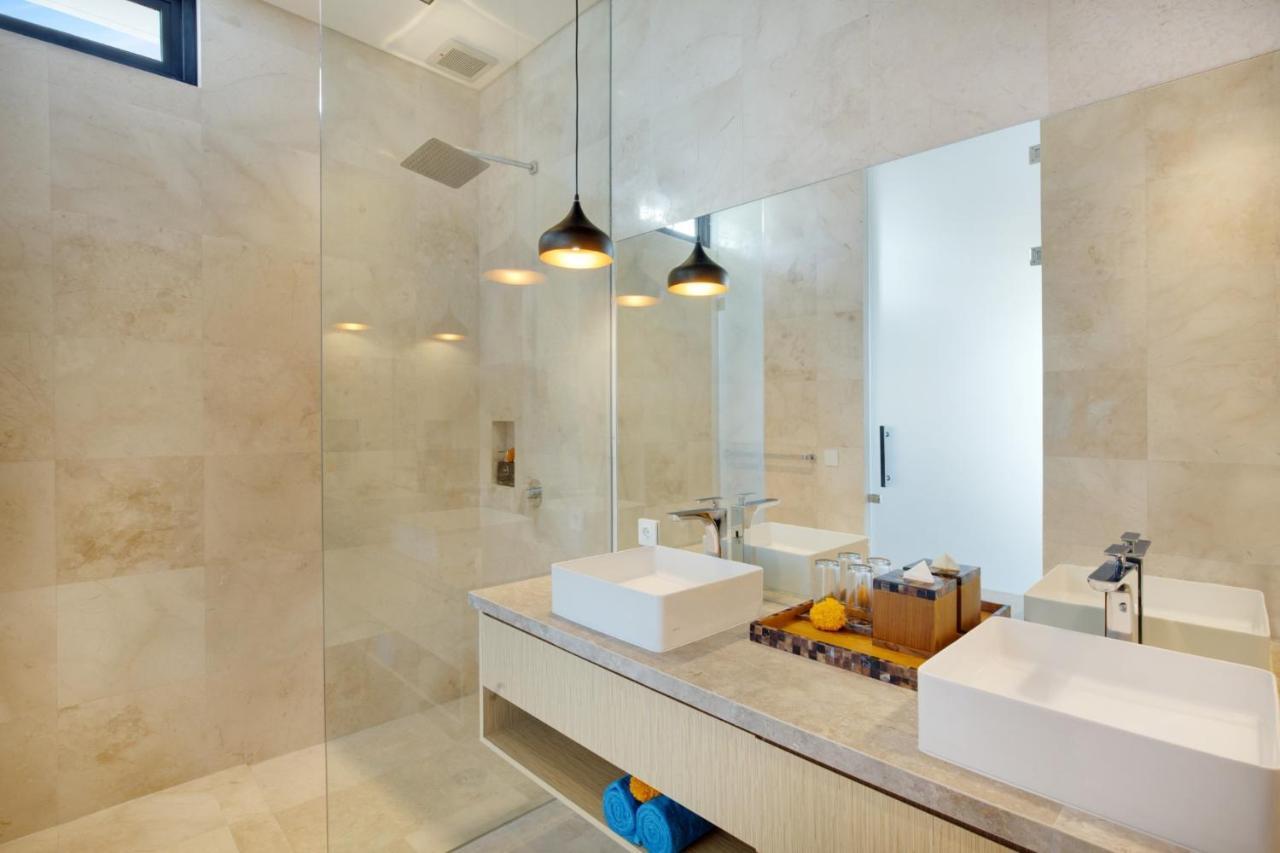 Eight Palms Villa Seminyak By Ini Vie Hospitality 외부 사진