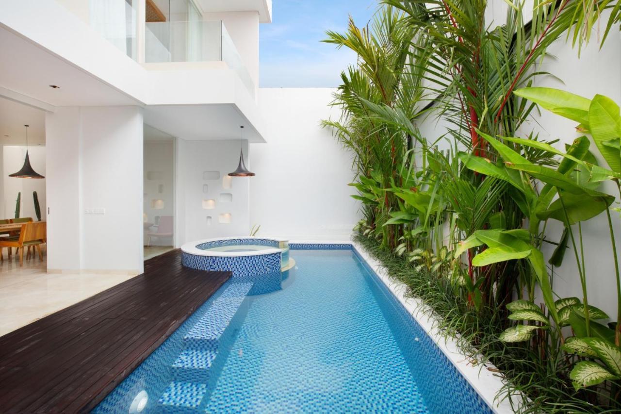 Eight Palms Villa Seminyak By Ini Vie Hospitality 외부 사진